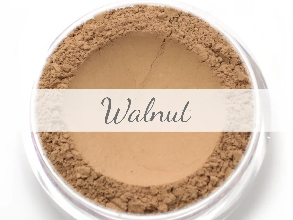 "Walnut" - Mineral Wonder Powder Foundation